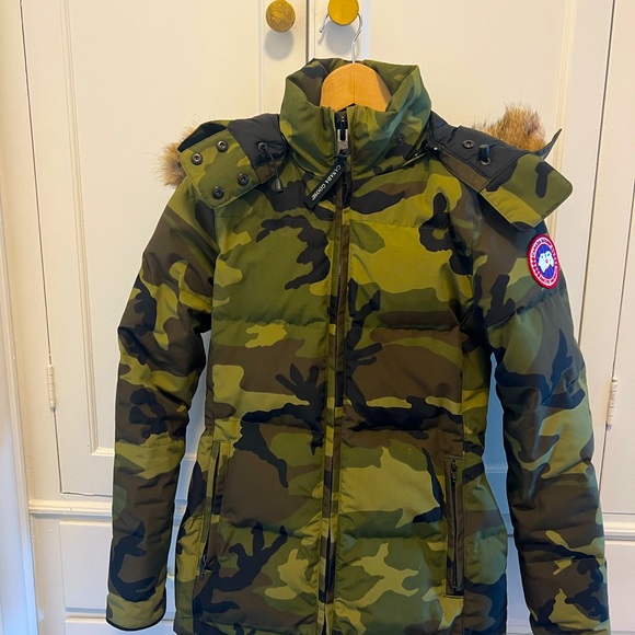 Canada Goose Chelsea Coyote Fur Parka Coat in Classic Camo sz XS/P - Picture 5 of 13